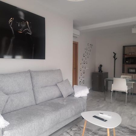 Alojamiento Seda Alcalá de Guadaira Dış mekan fotoğraf